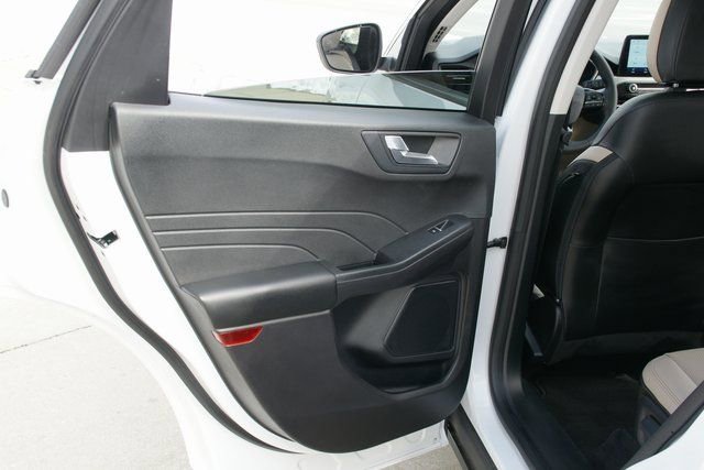 Used 2022 Ford Escape SEL image 27