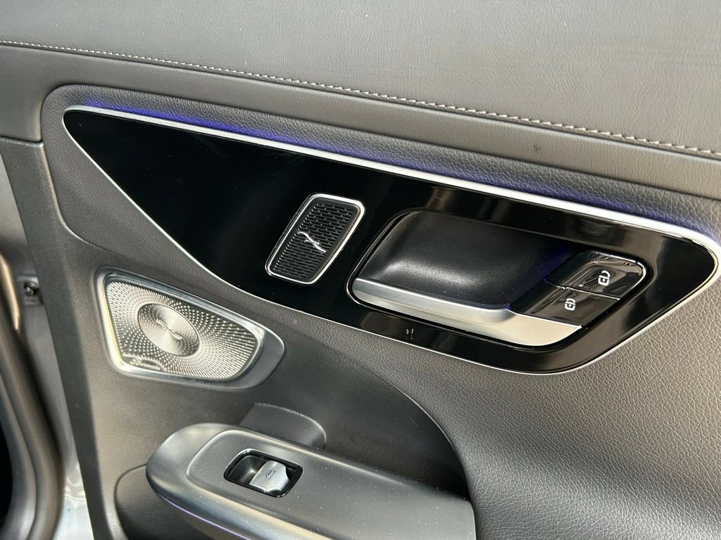 Used 2025 Mercedes-Benz C 300 4MATIC Sedan image 42