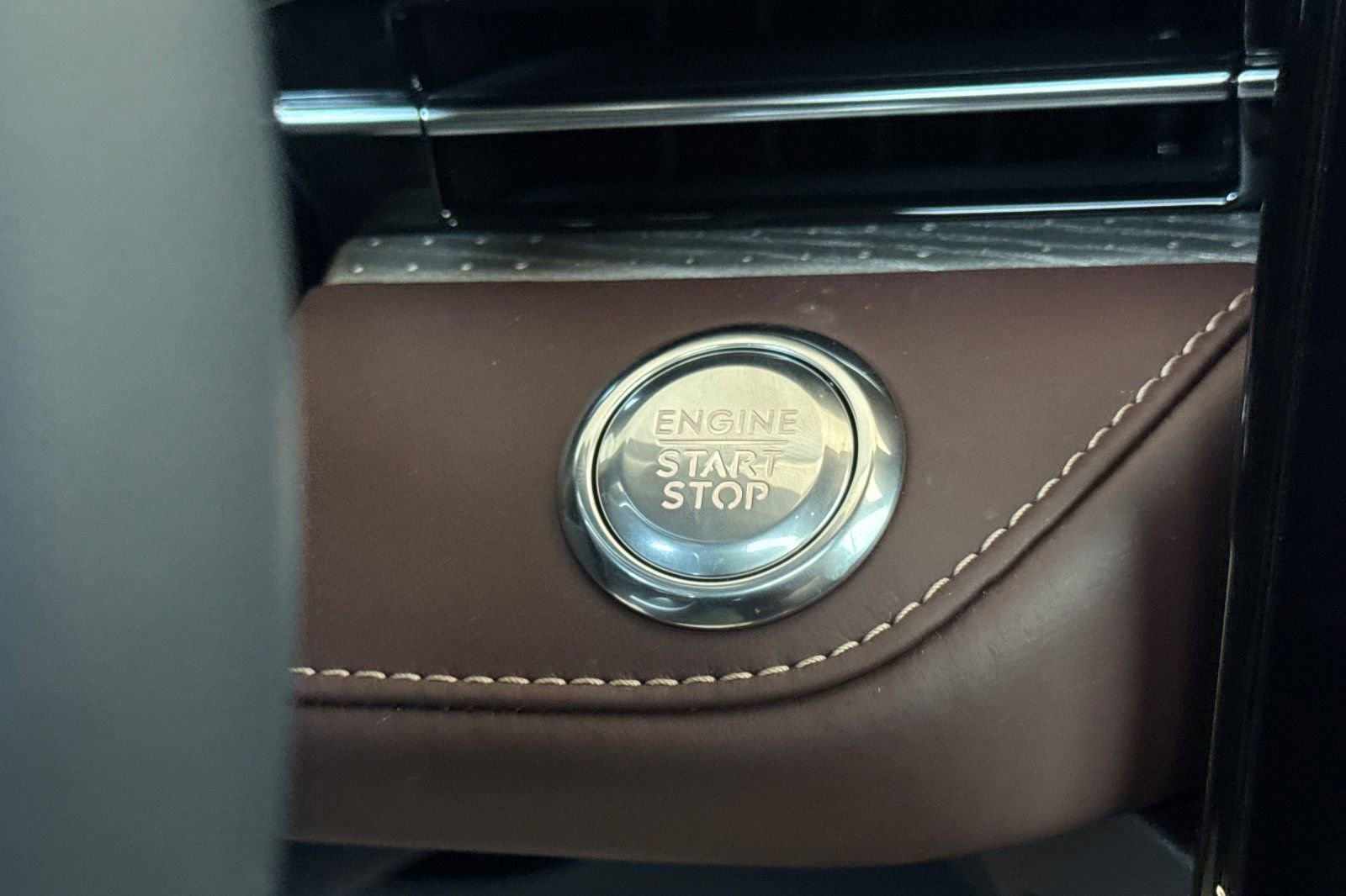 New 2026 Lincoln Nautilus Black Label w/ Jet Appearance Package image 21