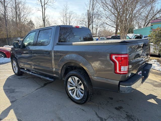 Used 2015 Ford F150 XLT image 4