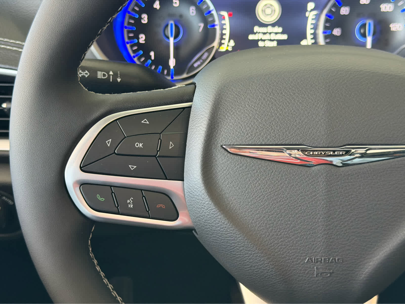 New 2026 Chrysler Pacifica Select image 14