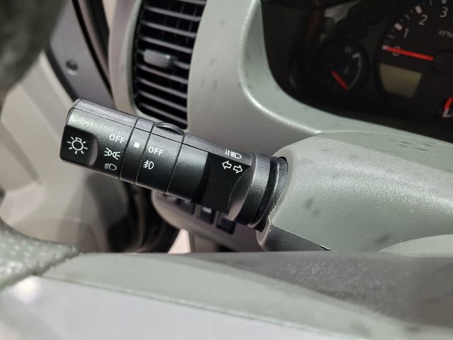 Used 2019 Nissan Frontier SV image 38