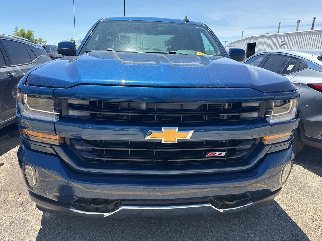 Used 2016 Chevrolet Silverado 1500 LT w/ All Star Edition AWD/4WD image 2