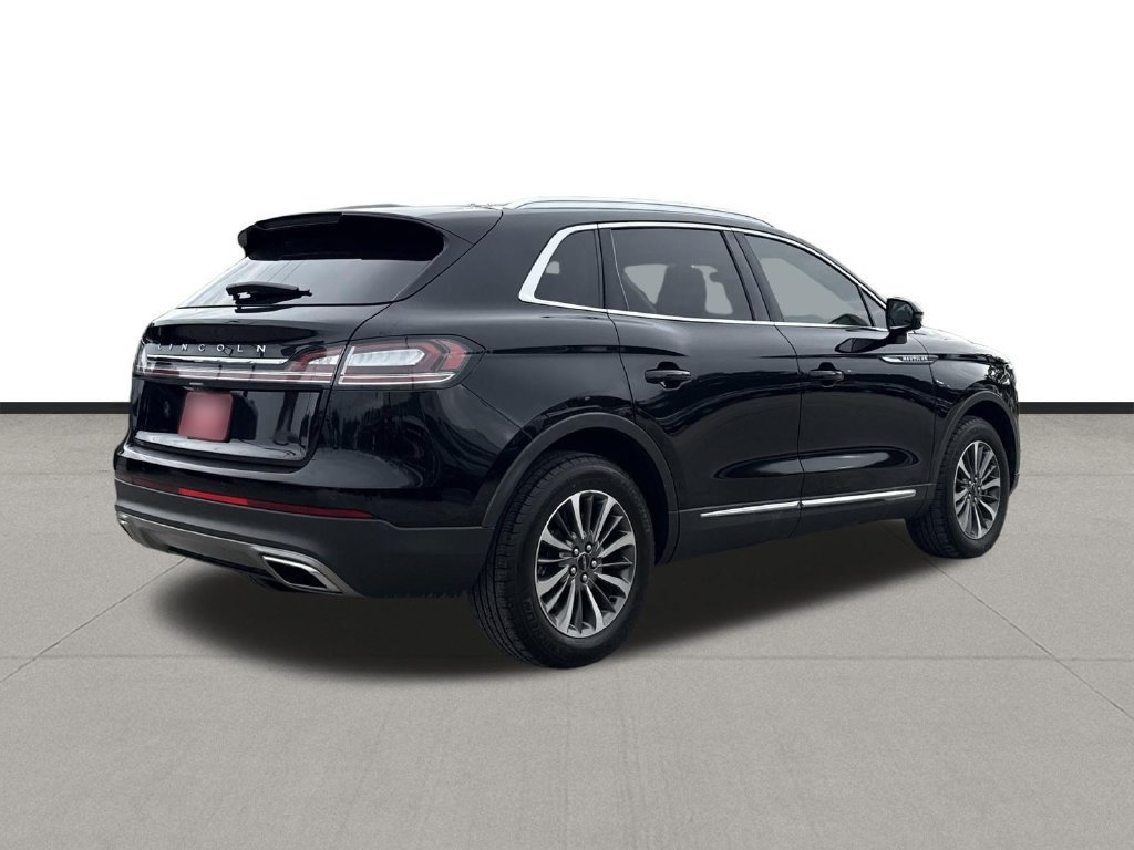 Used 2023 Lincoln Nautilus Reserve w/ Luxury Package AWD/4WD image 5