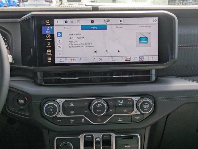 New 2025 Jeep Wrangler Unlimited Rubicon image 16