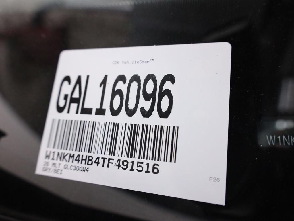 Used 2026 Mercedes-Benz GLC 300 4MATIC image 73