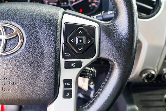 Used 2020 Toyota Tundra SR5 w/ SR5 Leather Package AWD/4WD image 15