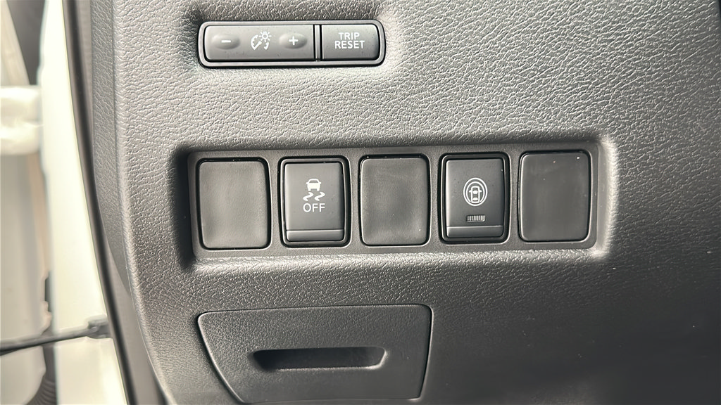 Used 2024 Nissan Murano SV w/ SV Midnight Edition Package AWD/4WD image 19