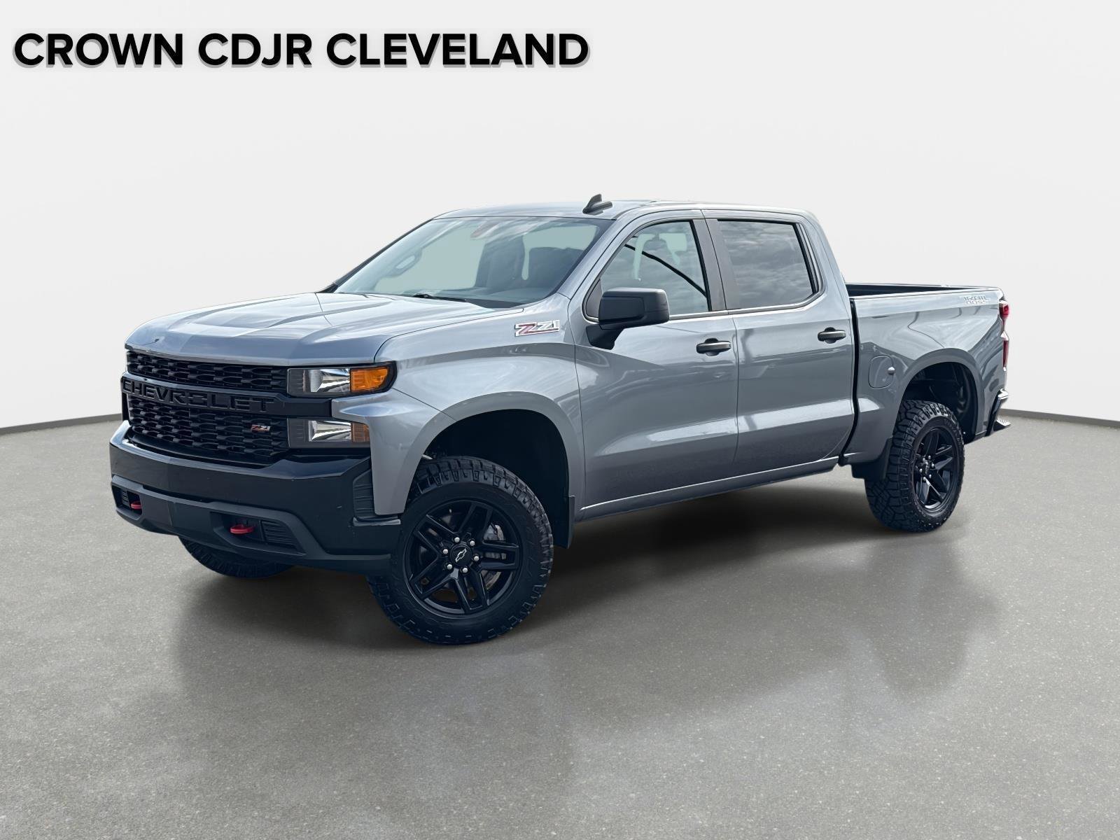 Used 2021 Chevrolet Silverado 1500 Custom Trail Boss w/ LPO, Dark Essentials Package image 1
