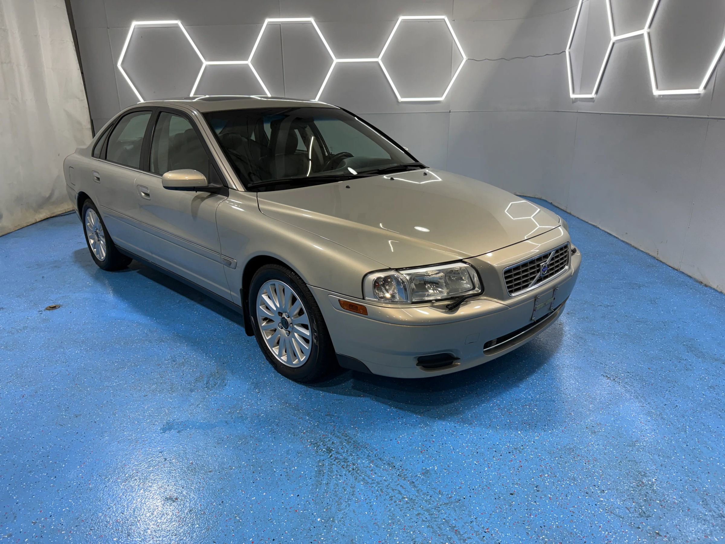 Used 2004 Volvo S80 2.9 image 2