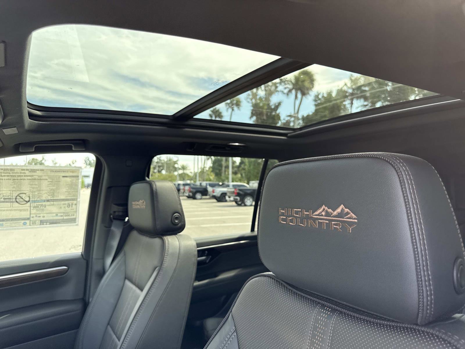 New 2026 Chevrolet Suburban High Country w/ Sun And Tow Package image 33