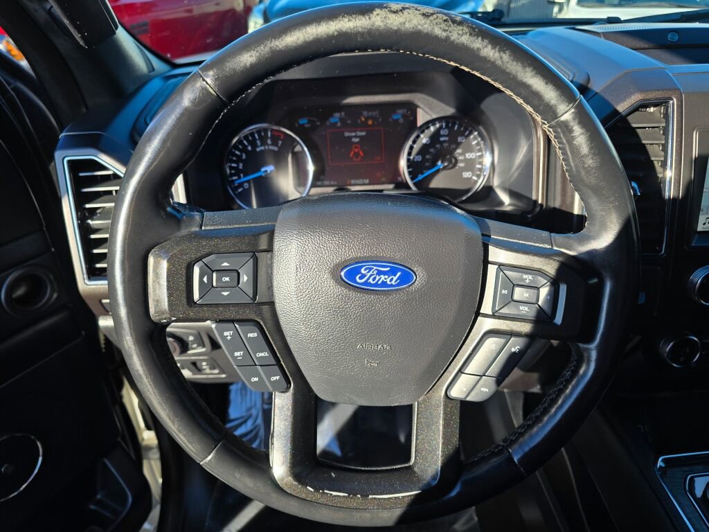 Used 2019 Ford Expedition Max Limited image 32