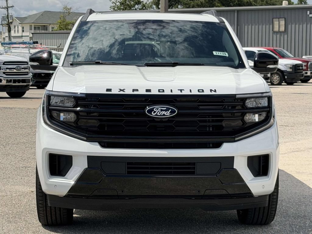 New 2027 Ford Expedition Max Platinum w/ Stealth Performance Package AWD/4WD image 2