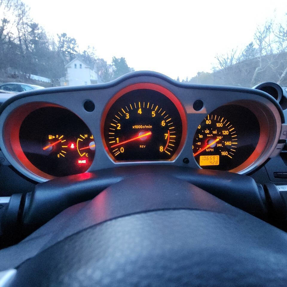 Used 2003 Nissan 350Z Enthusiast image 14