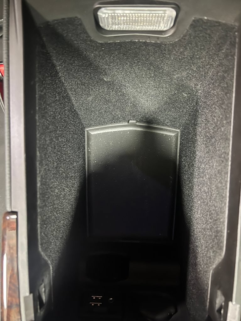 Used 2015 Cadillac XTS FWD image 28