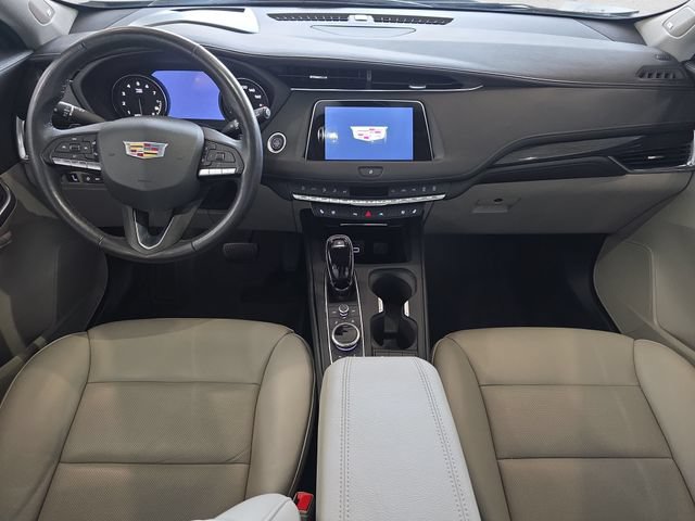 Certified 2023 Cadillac XT4 Premium Luxury w/ Technology Package AWD/4WD image 9