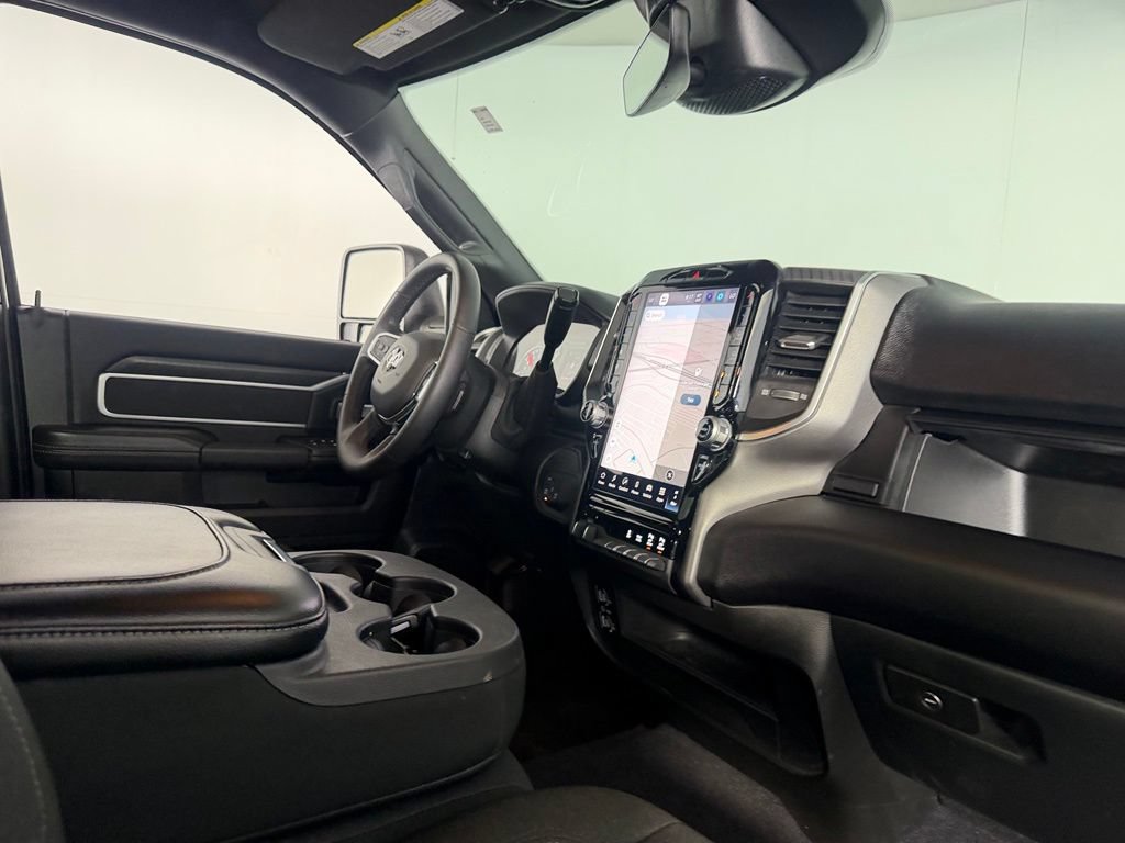 Used 2025 RAM 2500 Big Horn AWD/4WD image 28