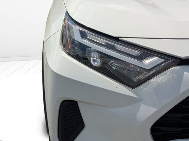 Used 2023 Toyota RAV4 XLE image 16