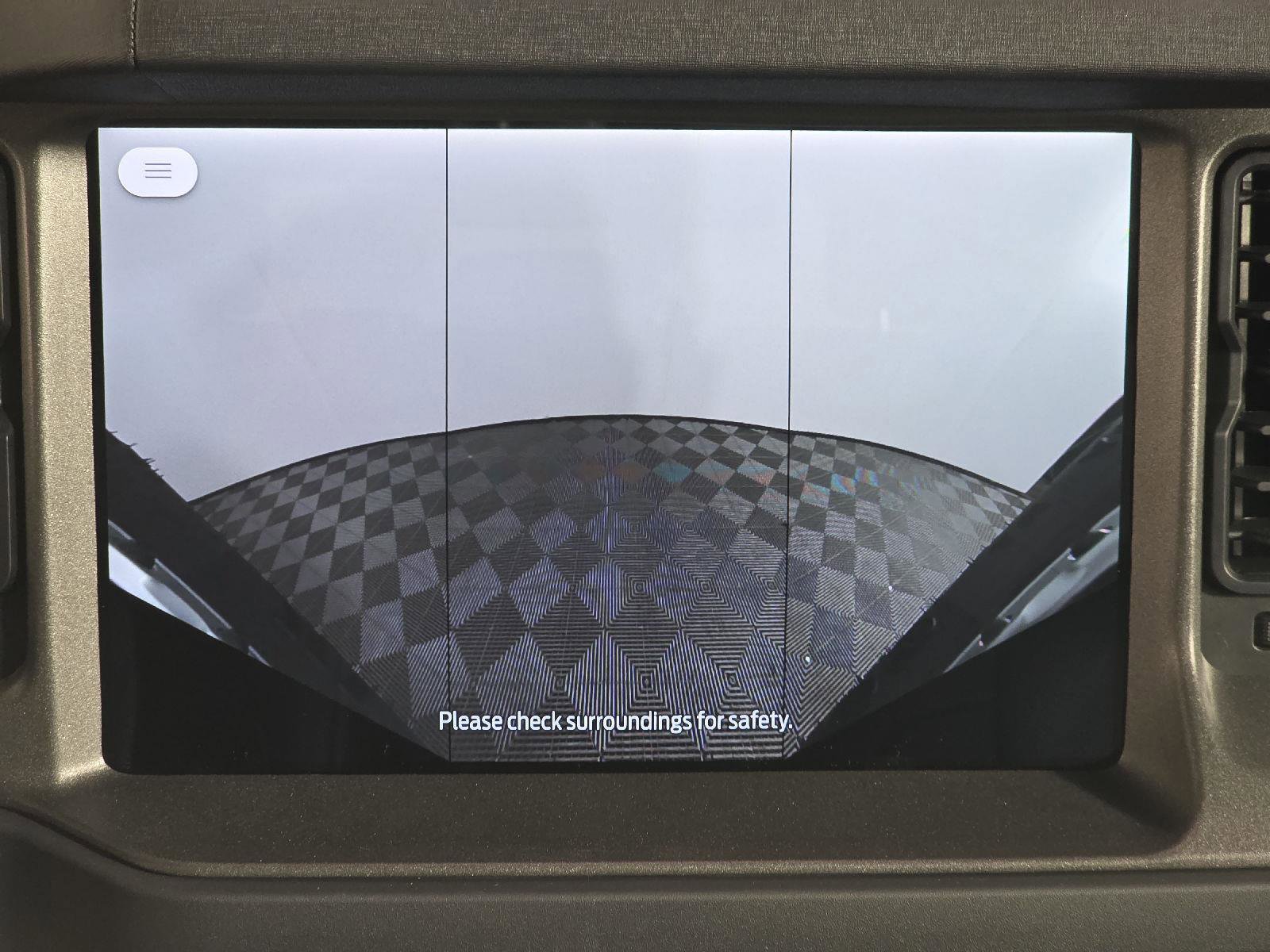 Used 2025 Ford Bronco Badlands image 44