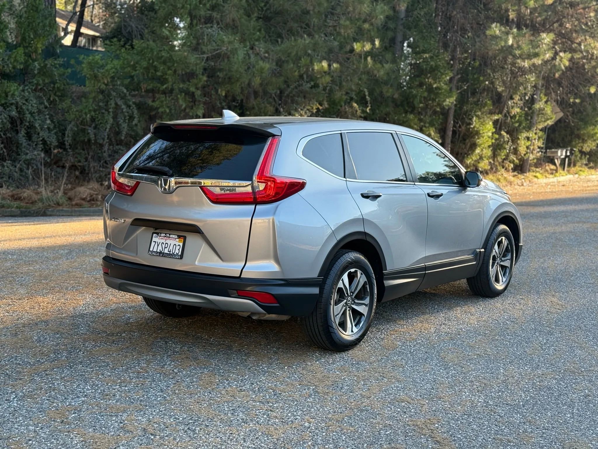 Used 2017 Honda CR-V LX image 6