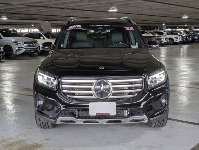 Used 2025 Mercedes-Benz GLB 250 image 5