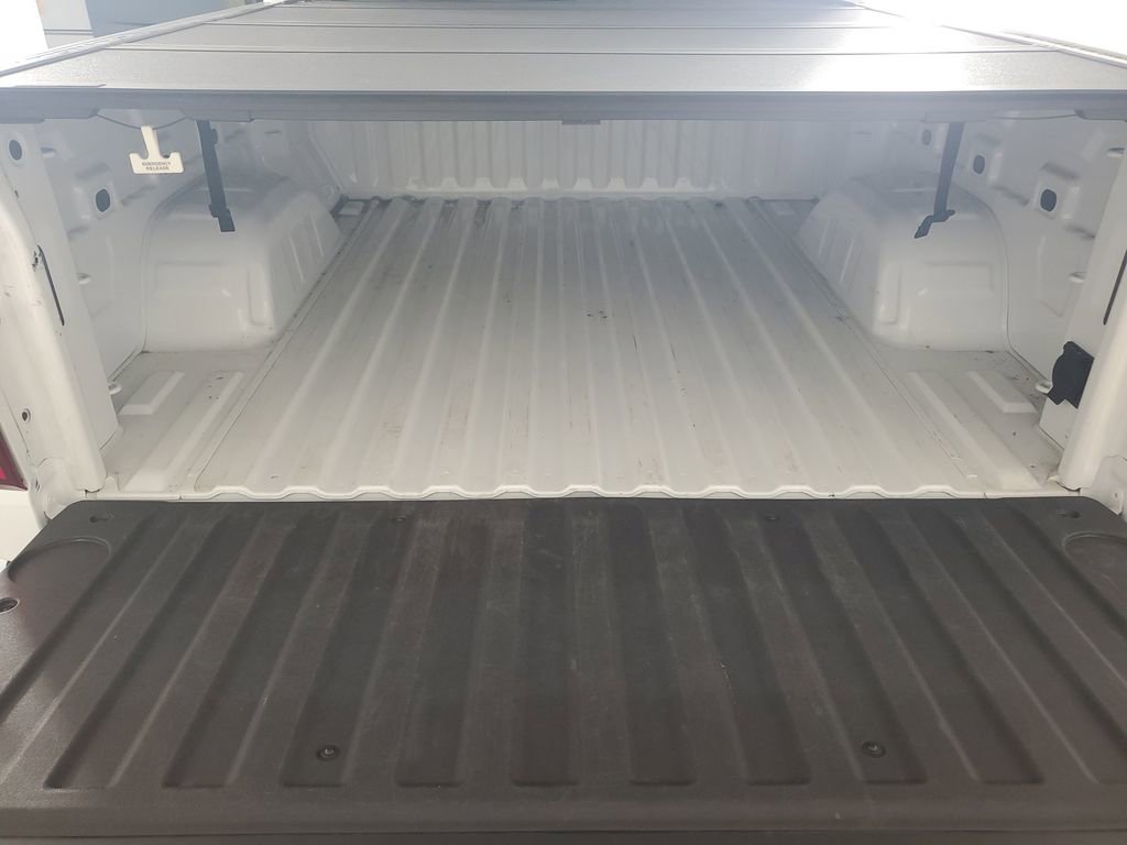 Used 2024 Chevrolet Silverado 1500 RST image 32