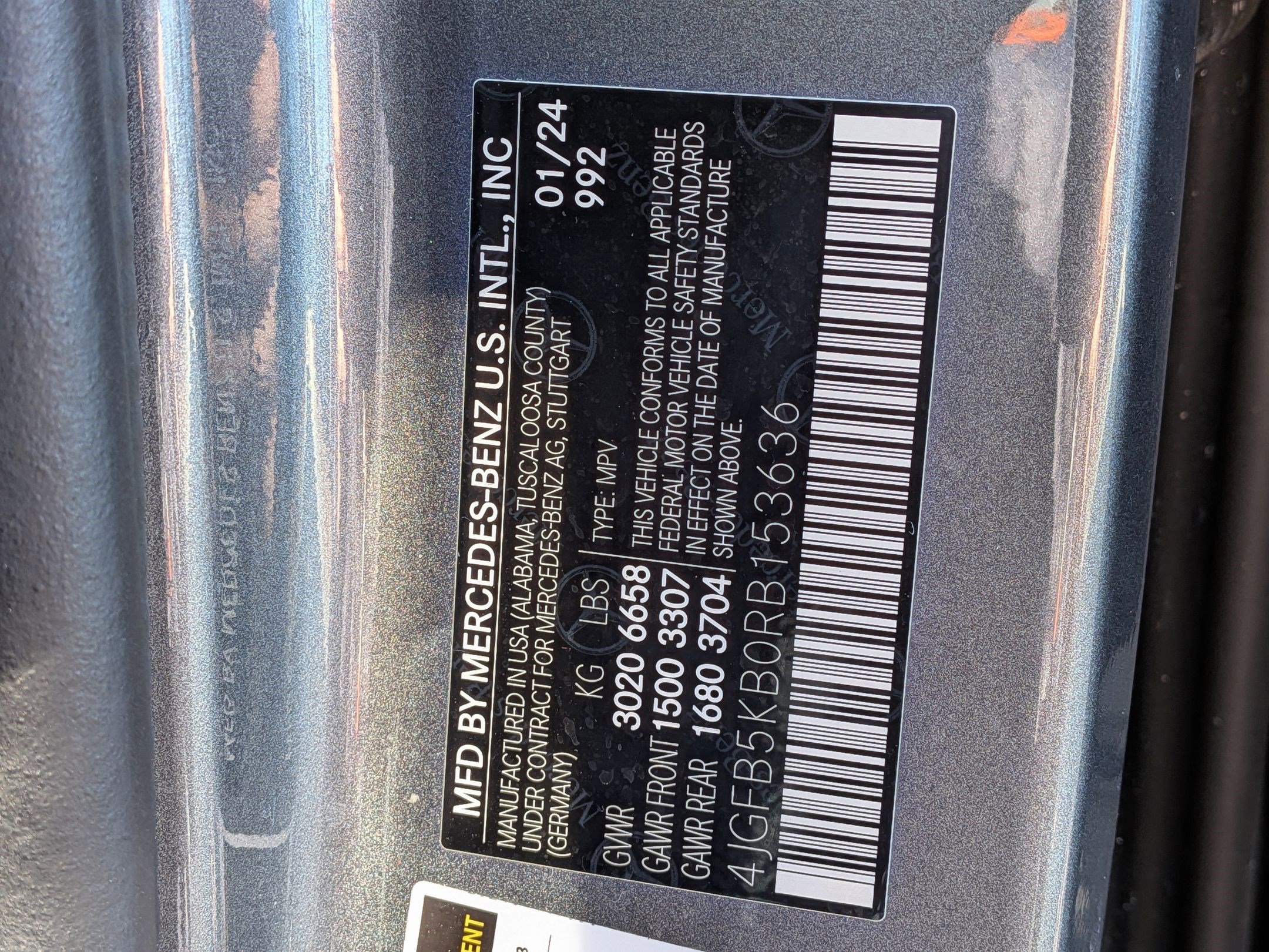 Certified 2024 Mercedes-Benz GLE 450 4MATIC image 37