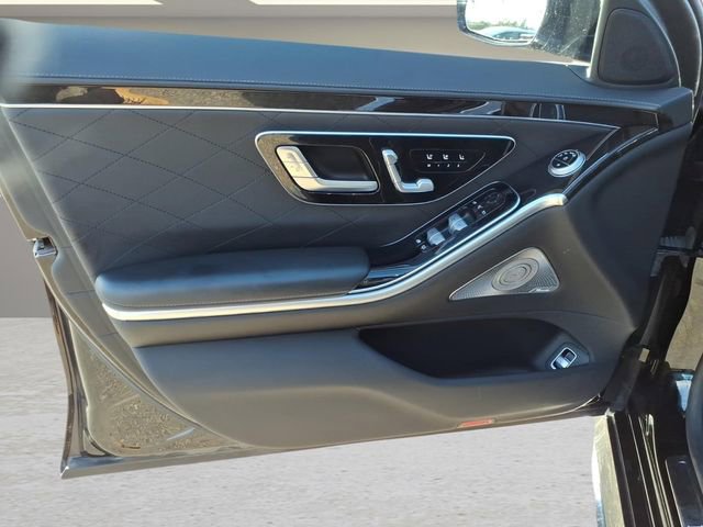 Used 2022 Mercedes-Benz S 580 4MATIC Sedan image 19