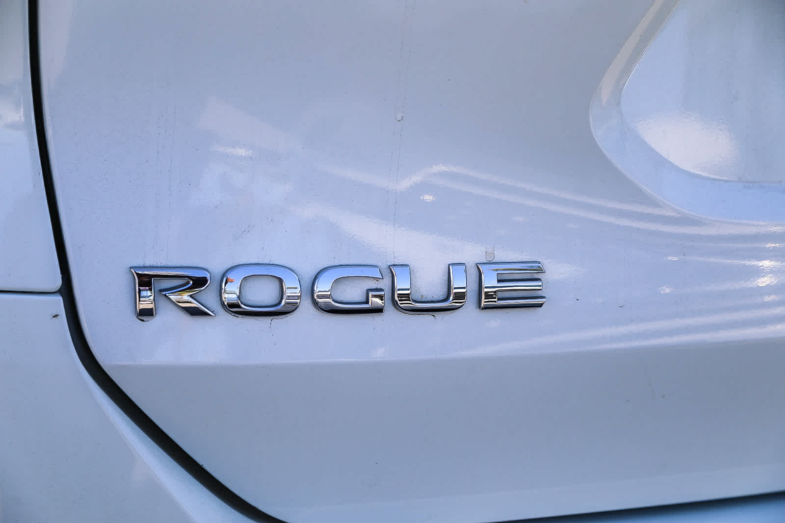 Used 2016 Nissan Rogue S w/ S Family Package FWD image 20