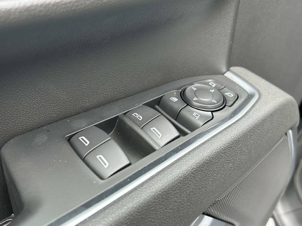 New 2026 Chevrolet Silverado 3500 LT w/ All Star Edition AWD/4WD image 15