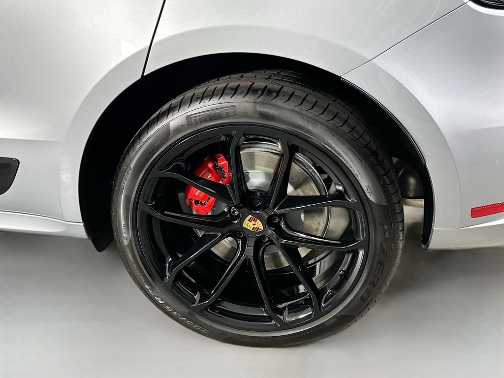 New 2026 Porsche Macan GTS AWD/4WD image 34