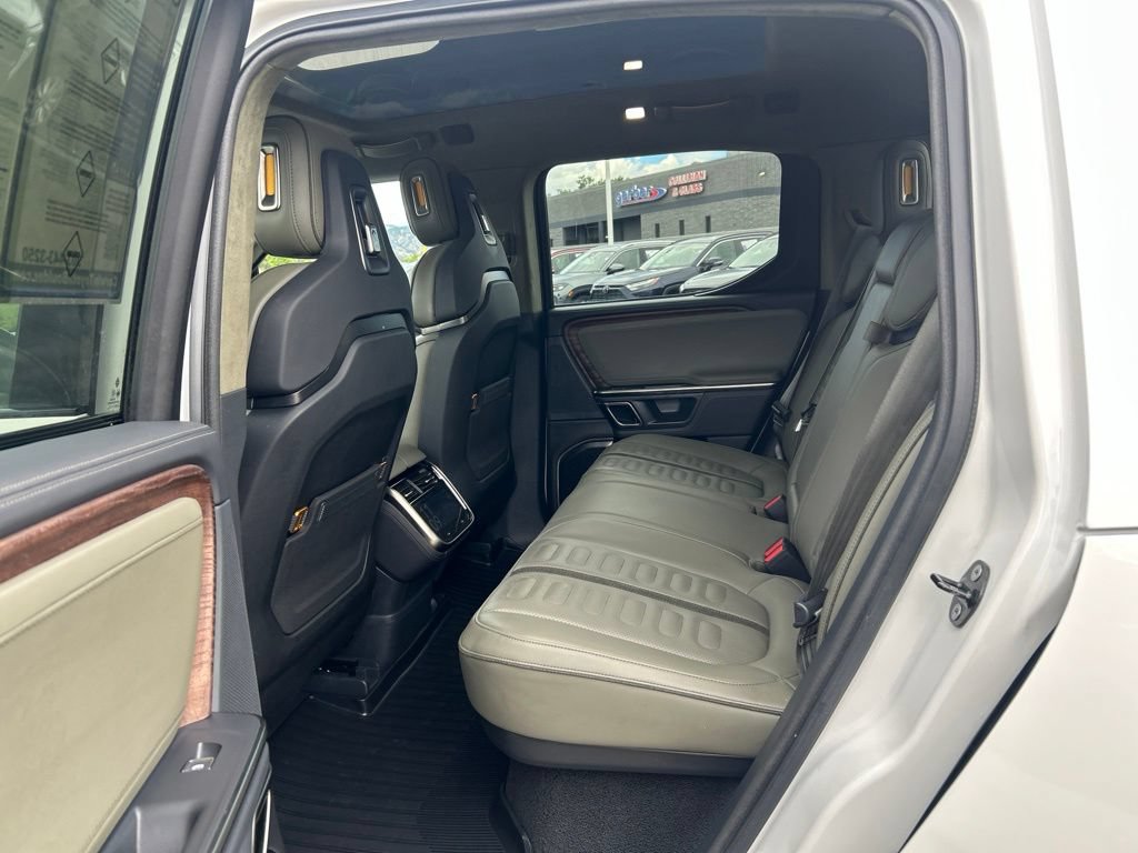 Used 2022 Rivian R1T Adventure AWD/4WD image 19