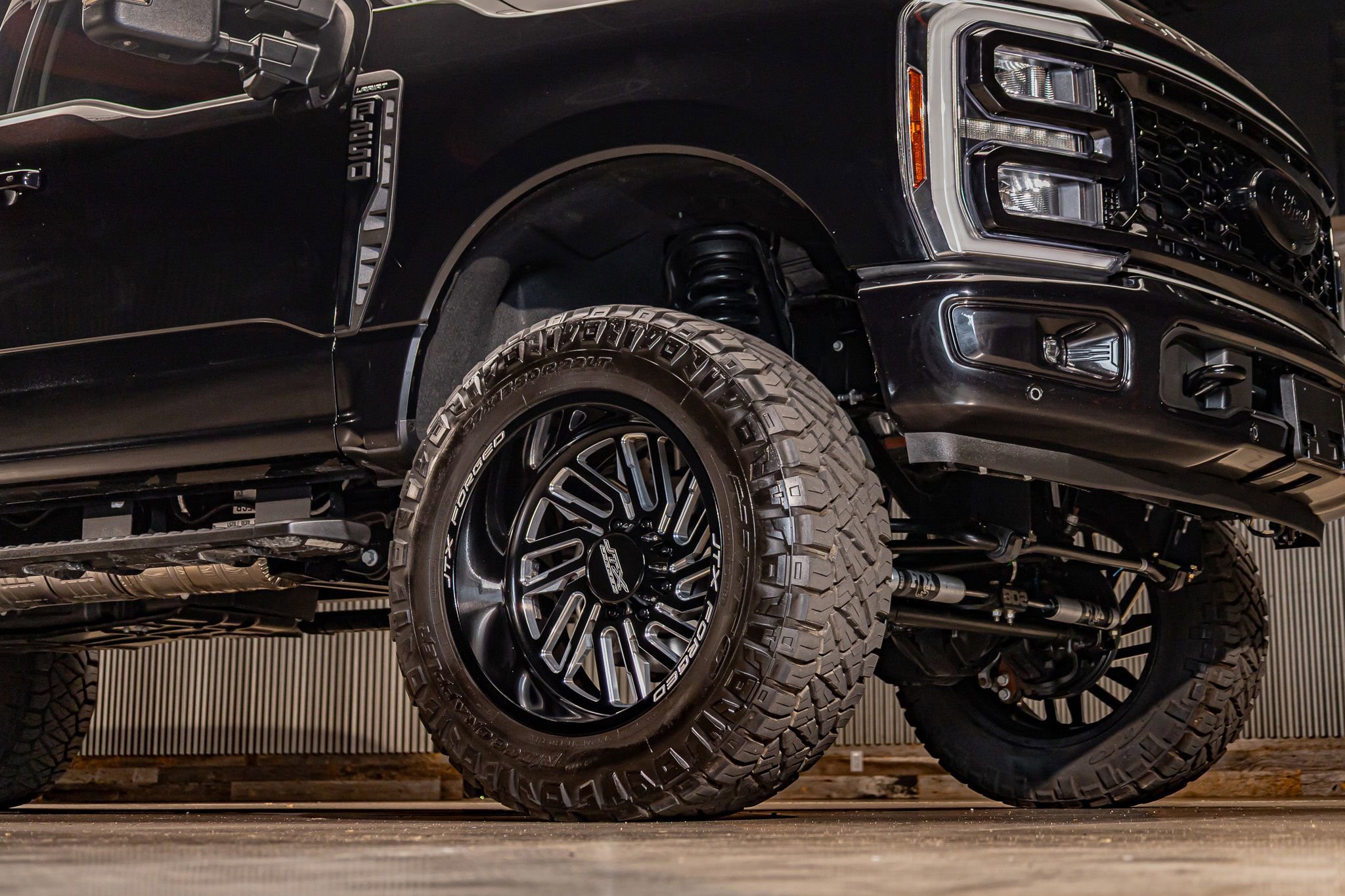 Used 2024 Ford F250 Lariat w/ Lariat Ultimate Package image 13