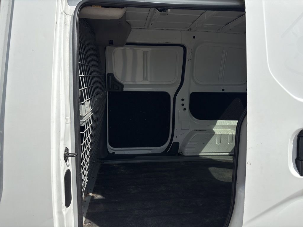 Used 2015 Chevrolet City Express LS image 25