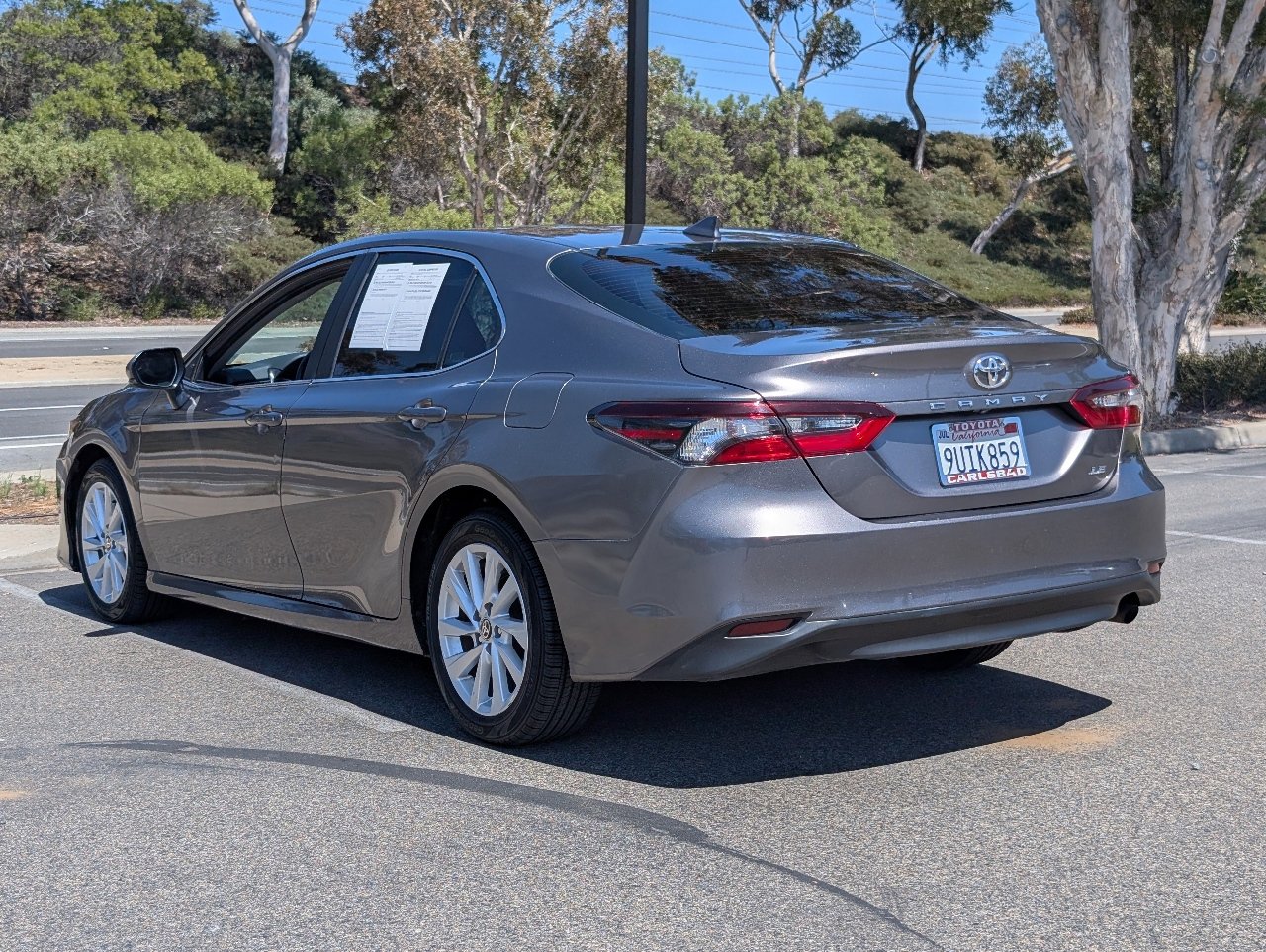 Used 2024 Toyota Camry LE w/ Convenience Package FWD image 12