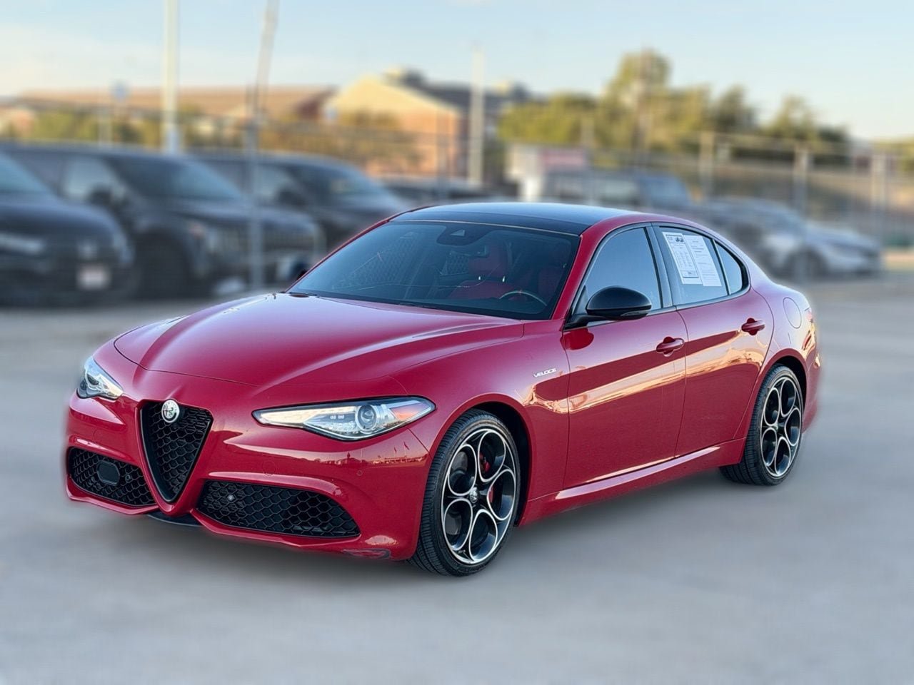 Used 2022 Alfa Romeo Giulia Veloce RWD image 3