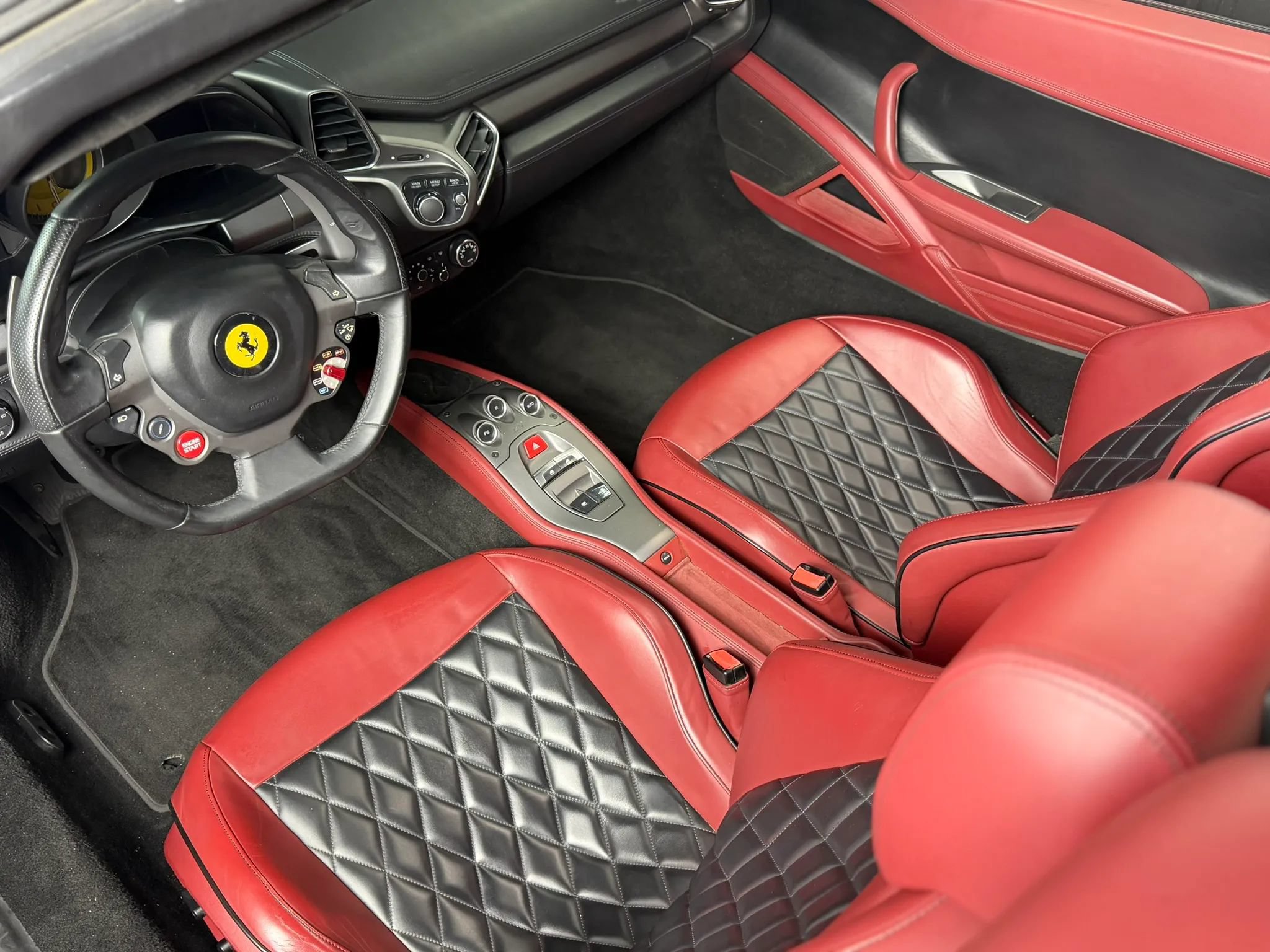 Used 2014 Ferrari 458 Spider RWD image 20