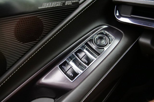 Used 2023 Chevrolet Corvette Stingray Premium Conv w/ Z51 Performance Package image 27