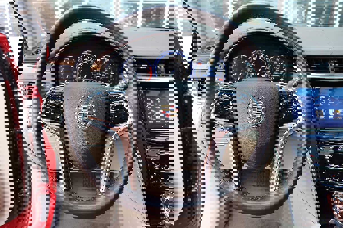 Used 2014 Cadillac XTS Premium image 15