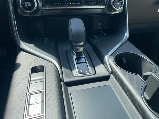 New 2026 Lexus LX 700h Luxury w/ Appearance Package AWD/4WD image 20