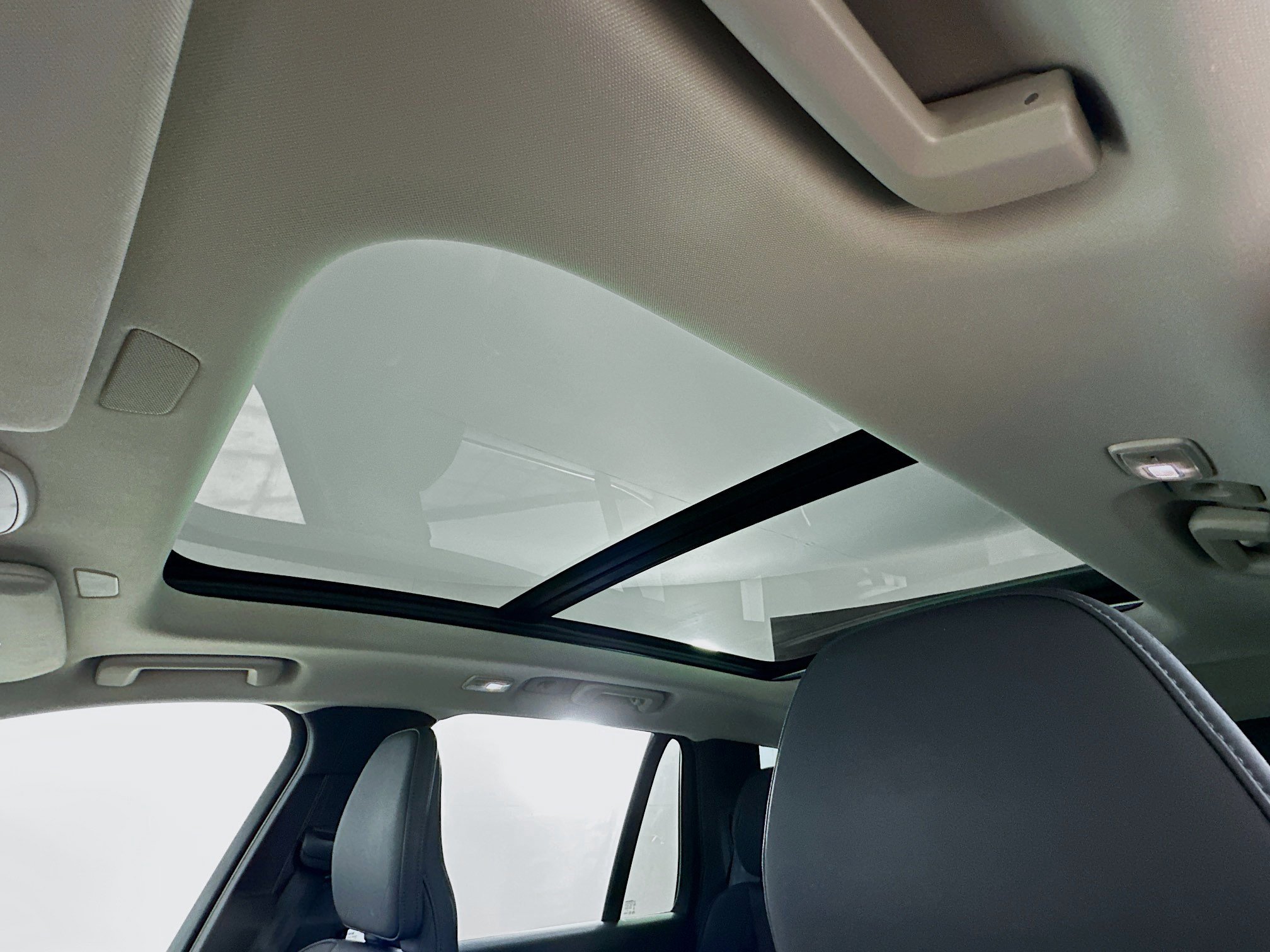 Used 2025 Volvo XC90 B5 Plus image 26