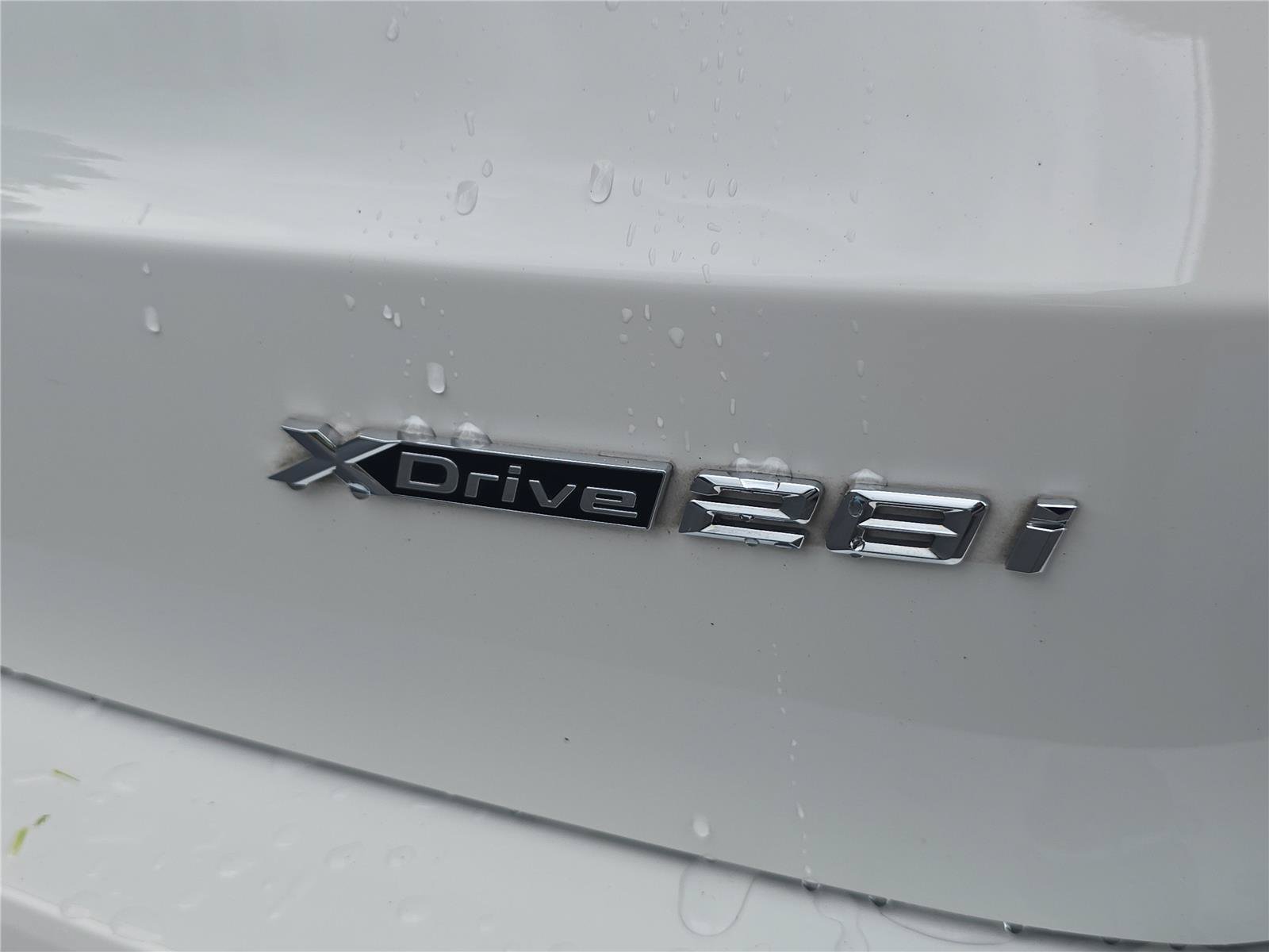 Used 2024 BMW X1 xDrive28i w/ Convenience Package AWD/4WD image 4