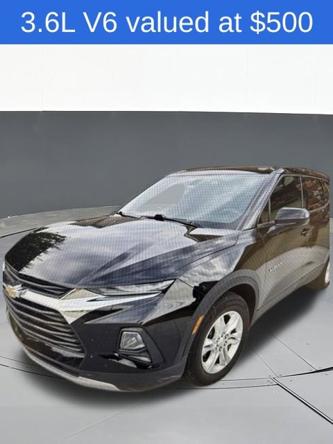 Used 2020 Chevrolet Blazer LT FWD image 2