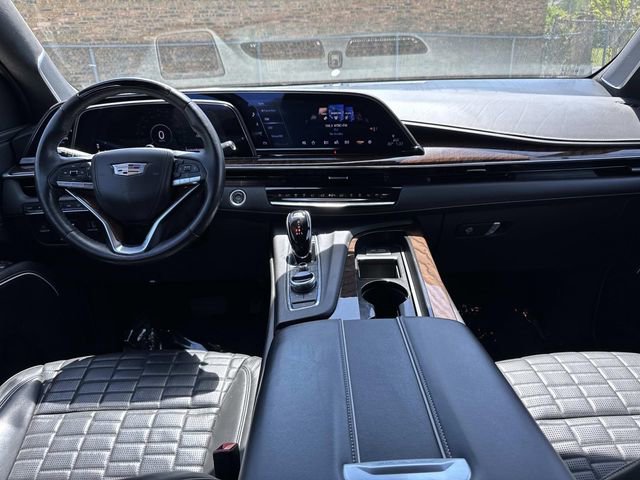 Used 2022 Cadillac Escalade Sport Platinum AWD/4WD image 16
