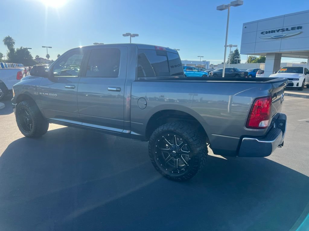Used 2011 RAM 1500 Classic SLT w/ Luxury Group AWD/4WD image 16