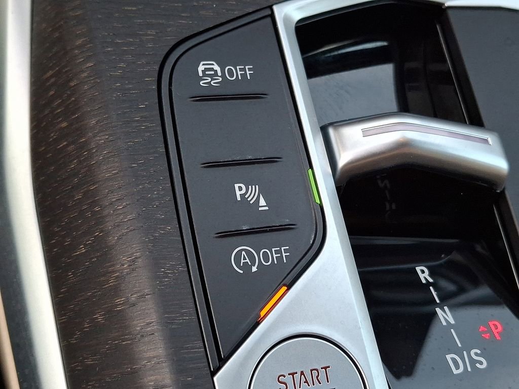 Certified 2023 BMW 330i xDrive Sedan w/ Premium Package image 20