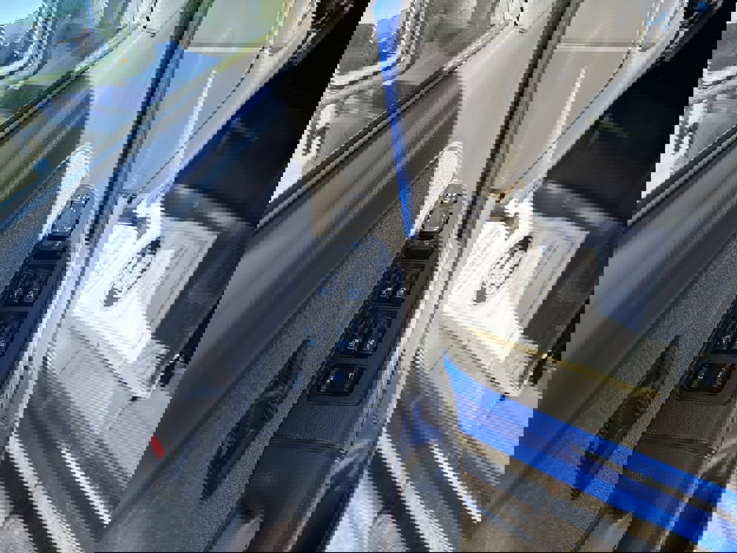 Used 2003 Chevrolet Silverado 3500 LS w/ Skid Plate Package image 11