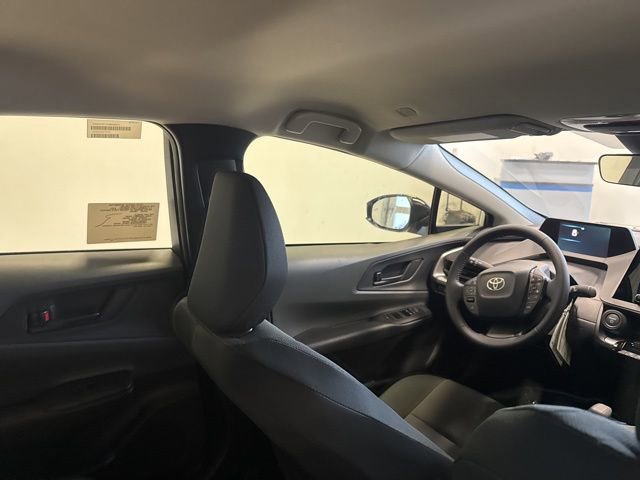 New 2026 Toyota Prius LE image 27