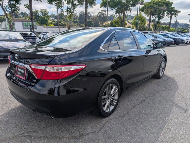 Used 2016 Toyota Camry SE FWD image 5