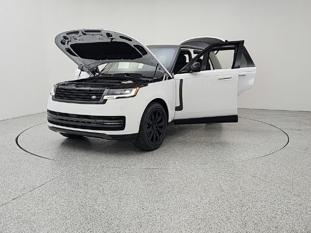 New 2026 Land Rover Range Rover SE AWD/4WD image 9